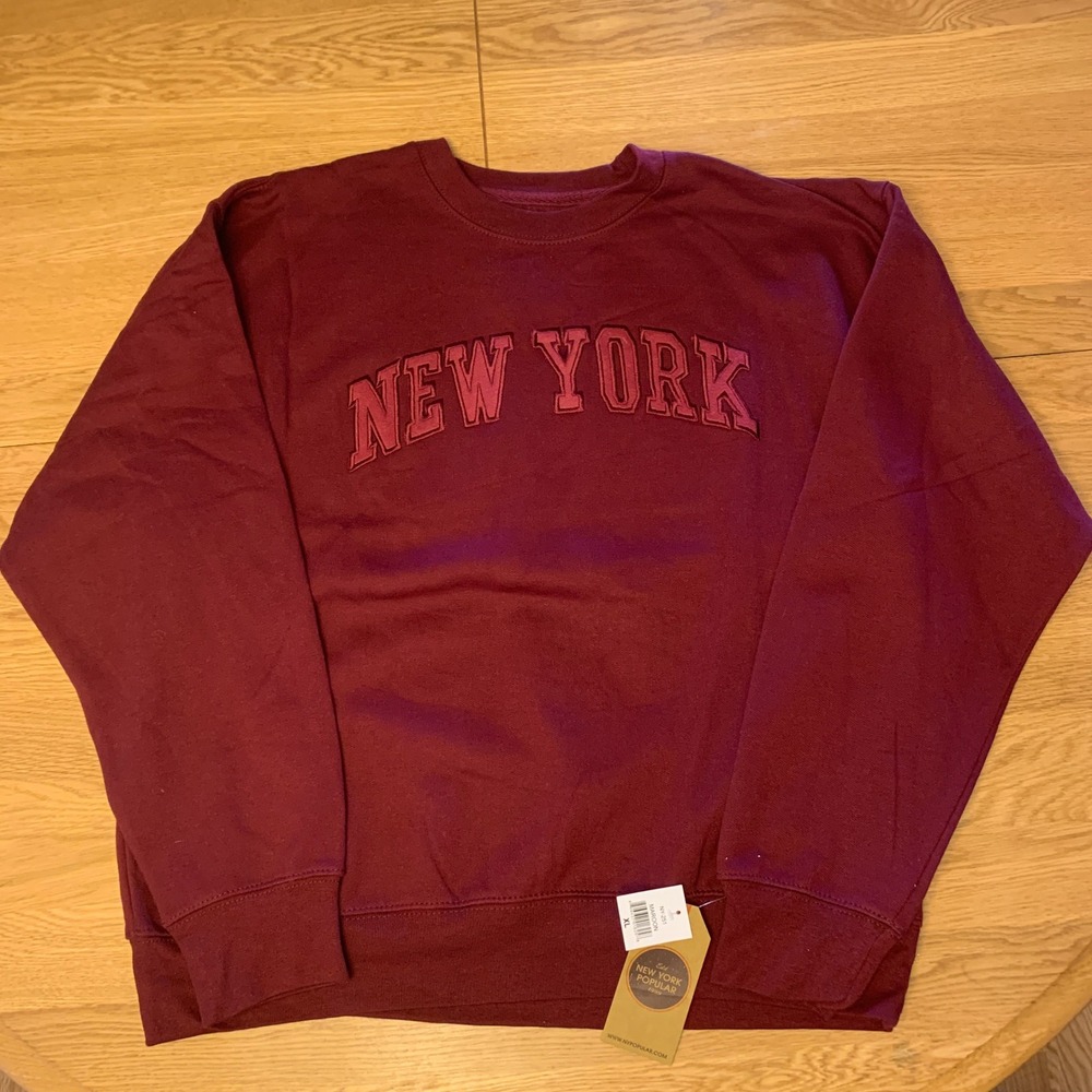 New York Popular New York Sweatshirt Adult XL Maroon Crewneck NWT - Picture 1 of 4